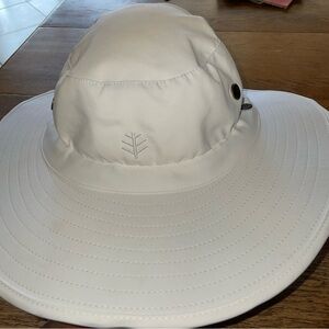 Unisex Leo Shapeable Wide Brim Hat UPF 50+